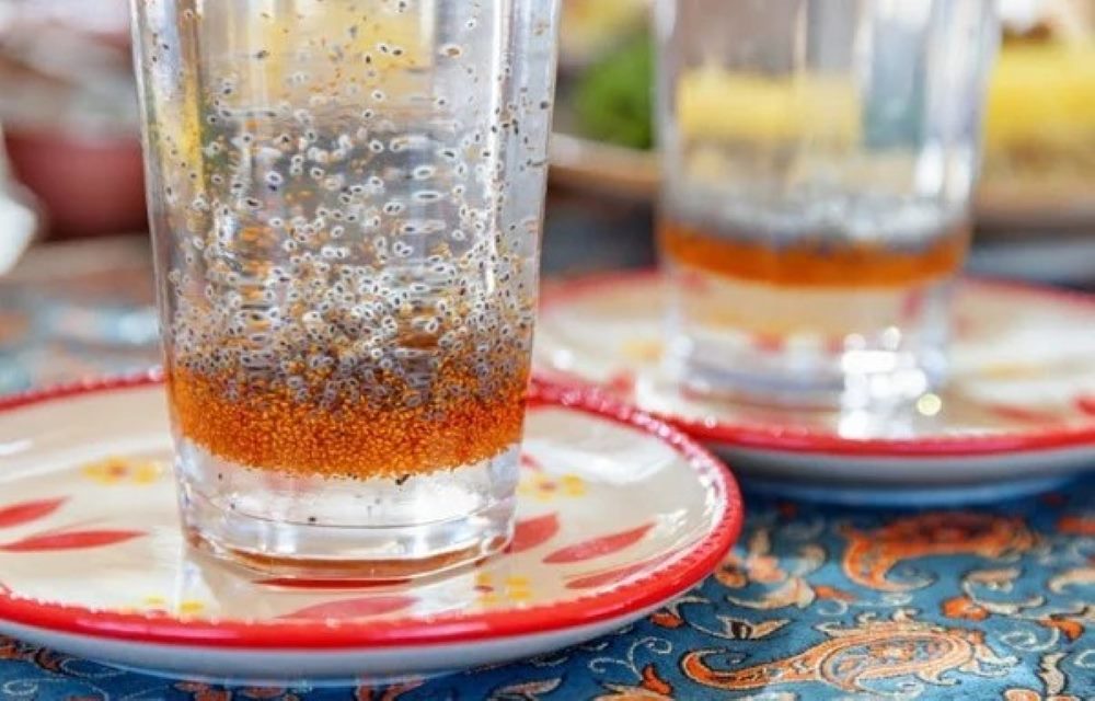 ترکیب خاکشیر و تخم شربتی